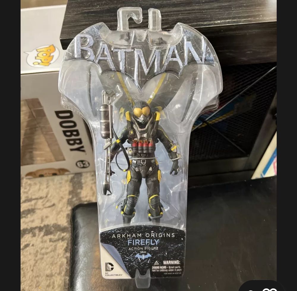 Firefly - DC Collectibles (DC (Batman - Arkham)) action figure collectible [Barcode 761941319384] - Main Image 2