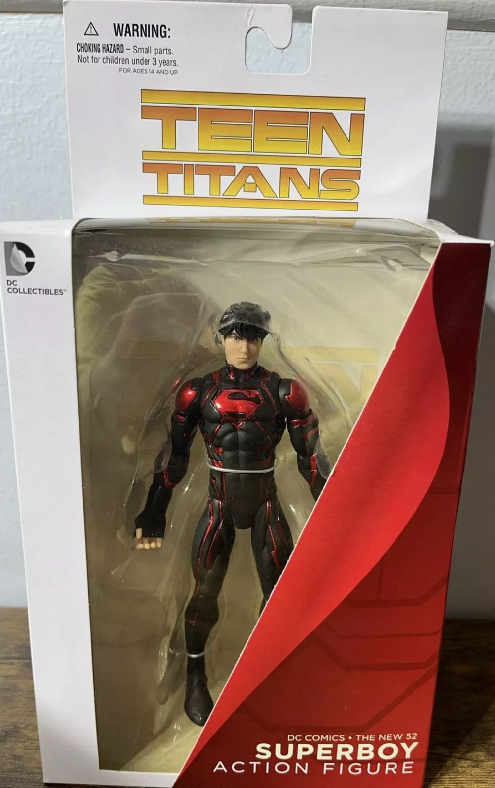 Superboy (New 52) - DC Collectibles (DC Collectibles) action figure collectible [Barcode 761941319797] - Main Image 3