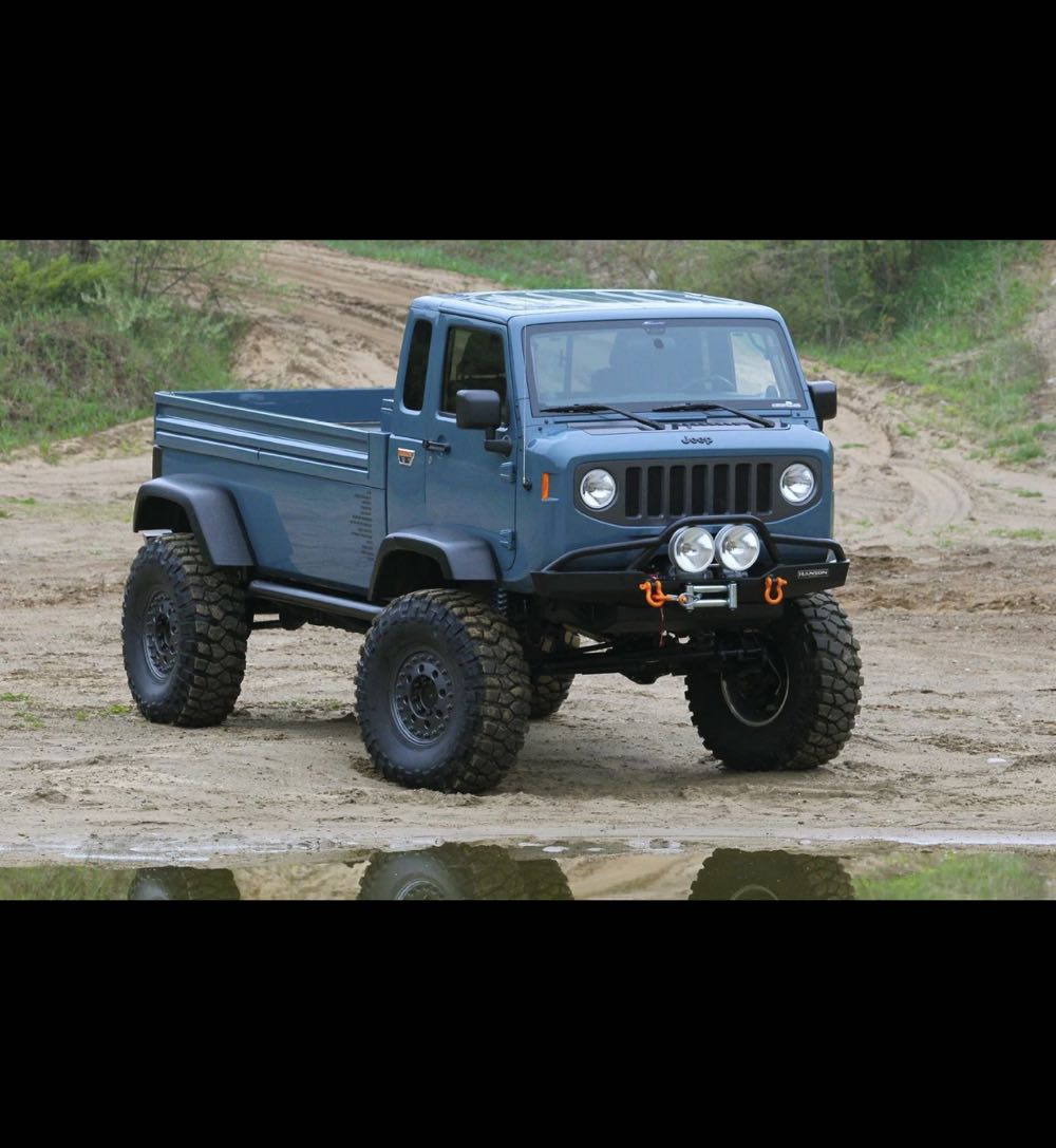 Superman - DC Collectibles action figure collectible [Barcode 761941330860] - Main Image 3