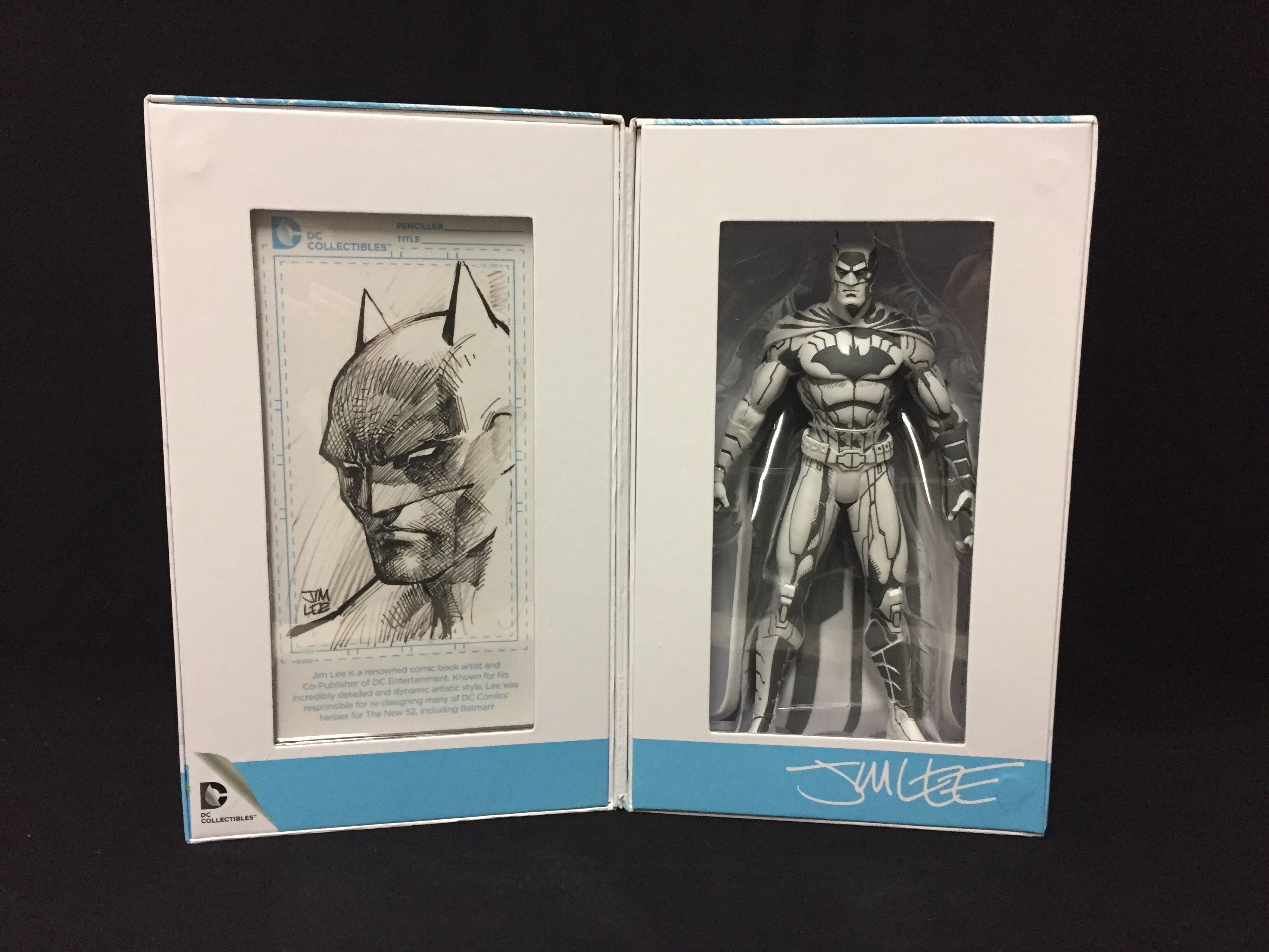 DC Comics Blue Edition Con.Batman - DC Collectibles (DC Comics Blueline edition) action figure collectible [Barcode 761941332215] - Main Image 4