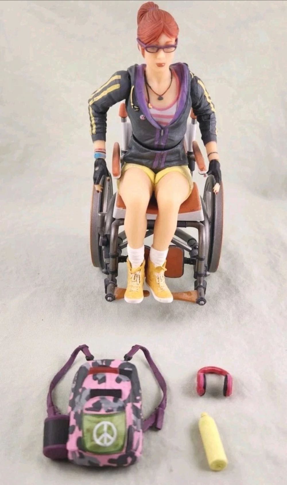 Oracle - DC Collectibles (DC (Batman - Arkham)) action figure collectible [Barcode 761941337296] - Main Image 4