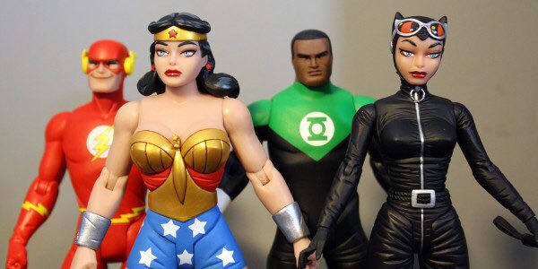 DC Designer Series - Darwyn Cooke - The Flash - DC Collectibles (DC Comics) action figure collectible [Barcode 761941342139] - Main Image 2