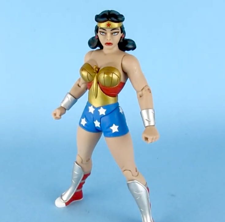 Wonder Woman: DC Comics Designer Series Darwyn Cooke 6 Inch Action Figure - DC Collectibles (DC Comics Designer Series: Darwyn Cooke) action figure collectible [Barcode 761941342146] - Main Image 3