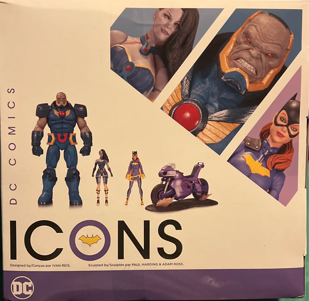 Batgirl Of Burnside - DC Collectibles (DC Comics Icons) action figure collectible [Barcode 761941342337] - Main Image 3