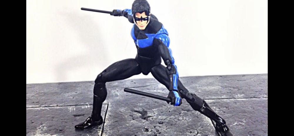 DC Comics Icons Nightwing (Hush)  (DC Icons) action figure collectible [Barcode 761941345321] - Main Image 2
