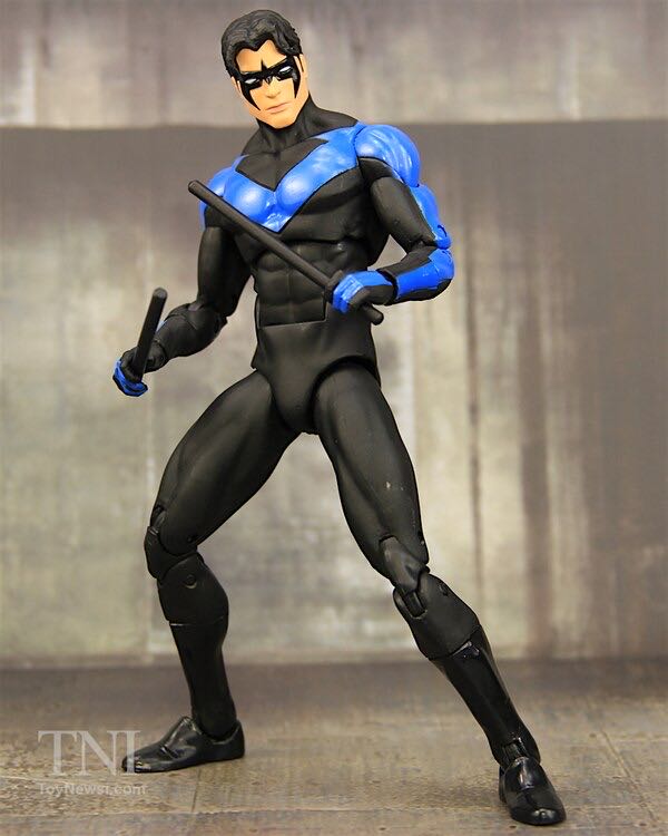 DC Comics Icons Nightwing (Hush)  (DC Icons) action figure collectible [Barcode 761941345321] - Main Image 4