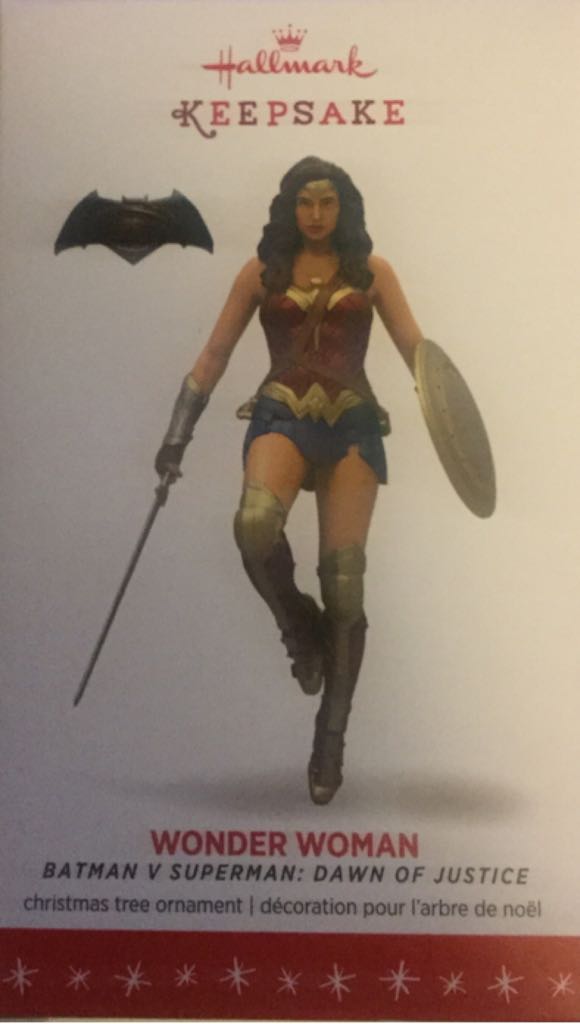 WONDER WOMAN Ornament - Hallmark (Batman V Superman: Dawn Of Justice) action figure collectible [Barcode 763795116690] - Main Image 2