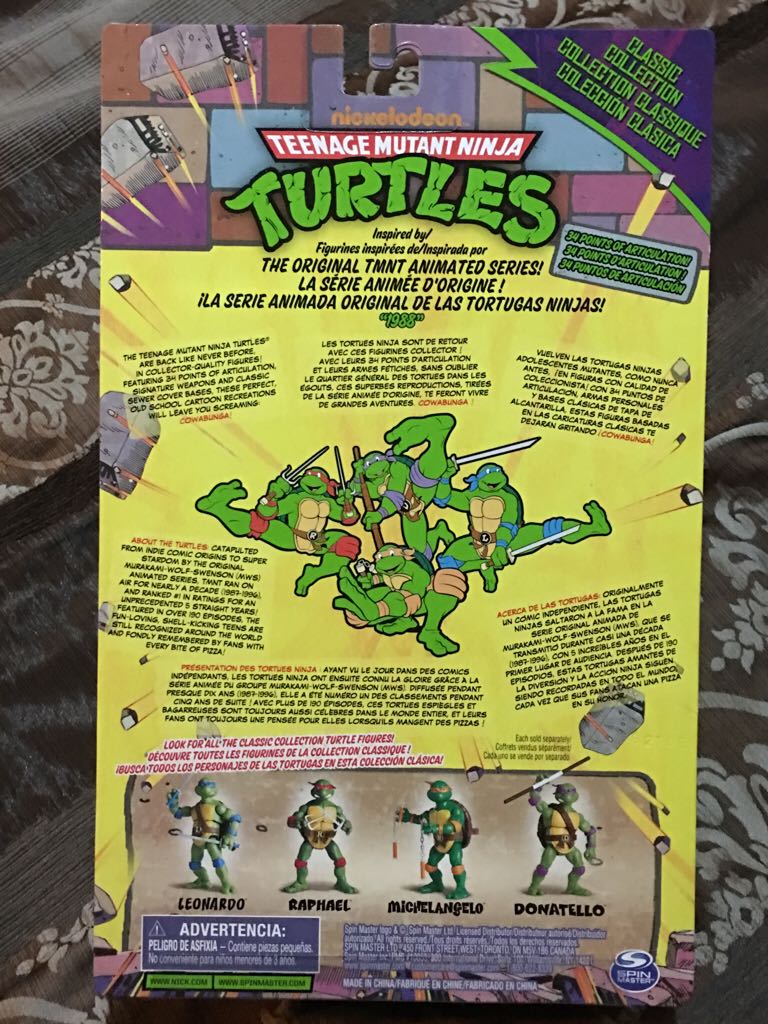 Classic Donatello - Playmates Toys (Teenage Mutant Ninja Turtles Classic Coll) action figure collectible [Barcode 778988999301] - Main Image 2