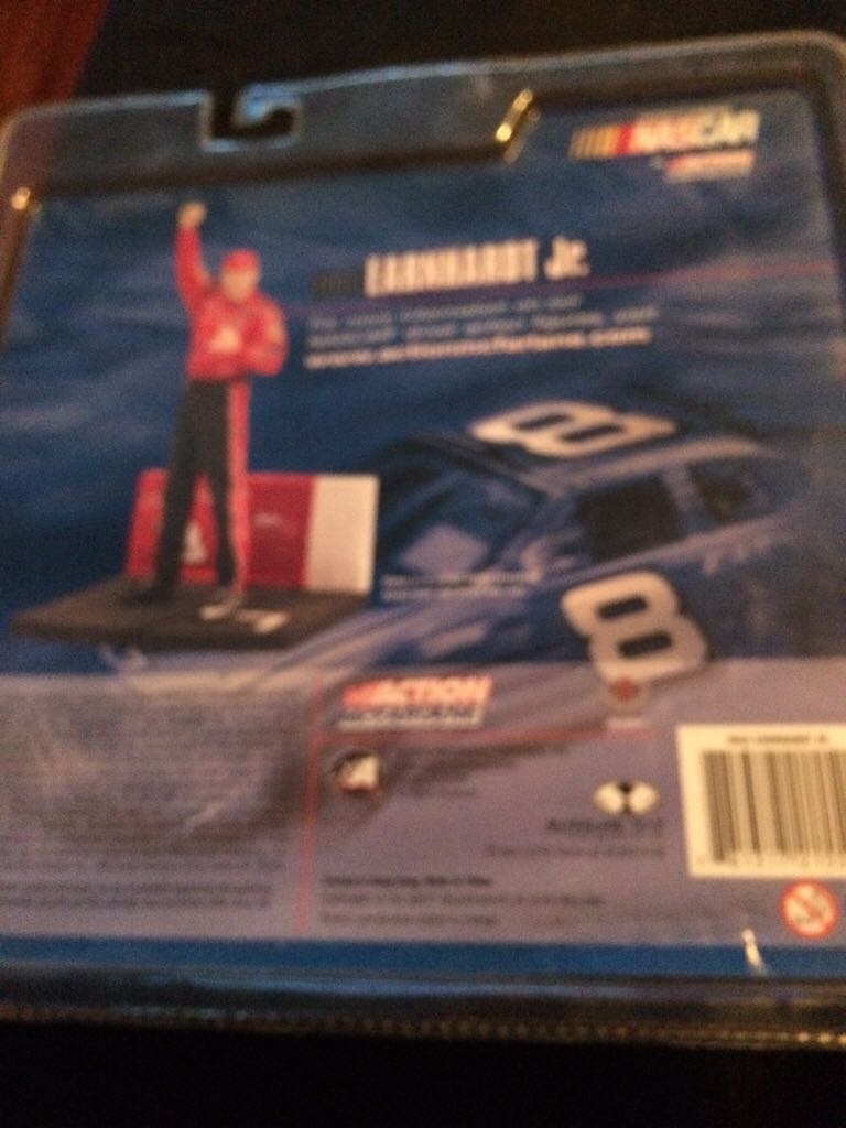 Dale Earnhardt Jr - McFarlane (Nascar Series 1) action figure collectible [Barcode 781317215522] - Main Image 2
