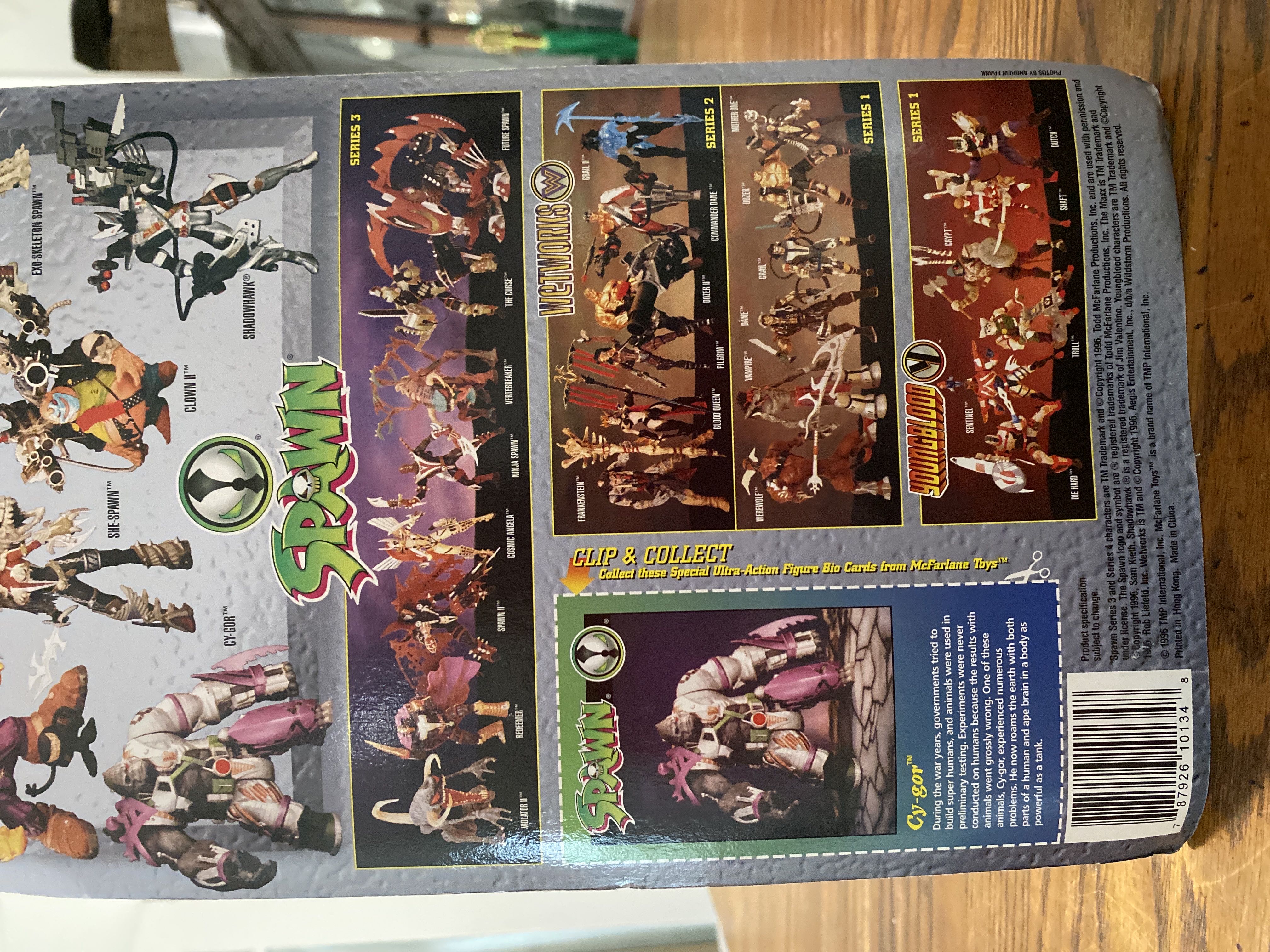 Spawn: Cy-Gor - McFarlane Toys (Spawn Deluxe Edition) action figure collectible [Barcode 787926101348] - Main Image 2