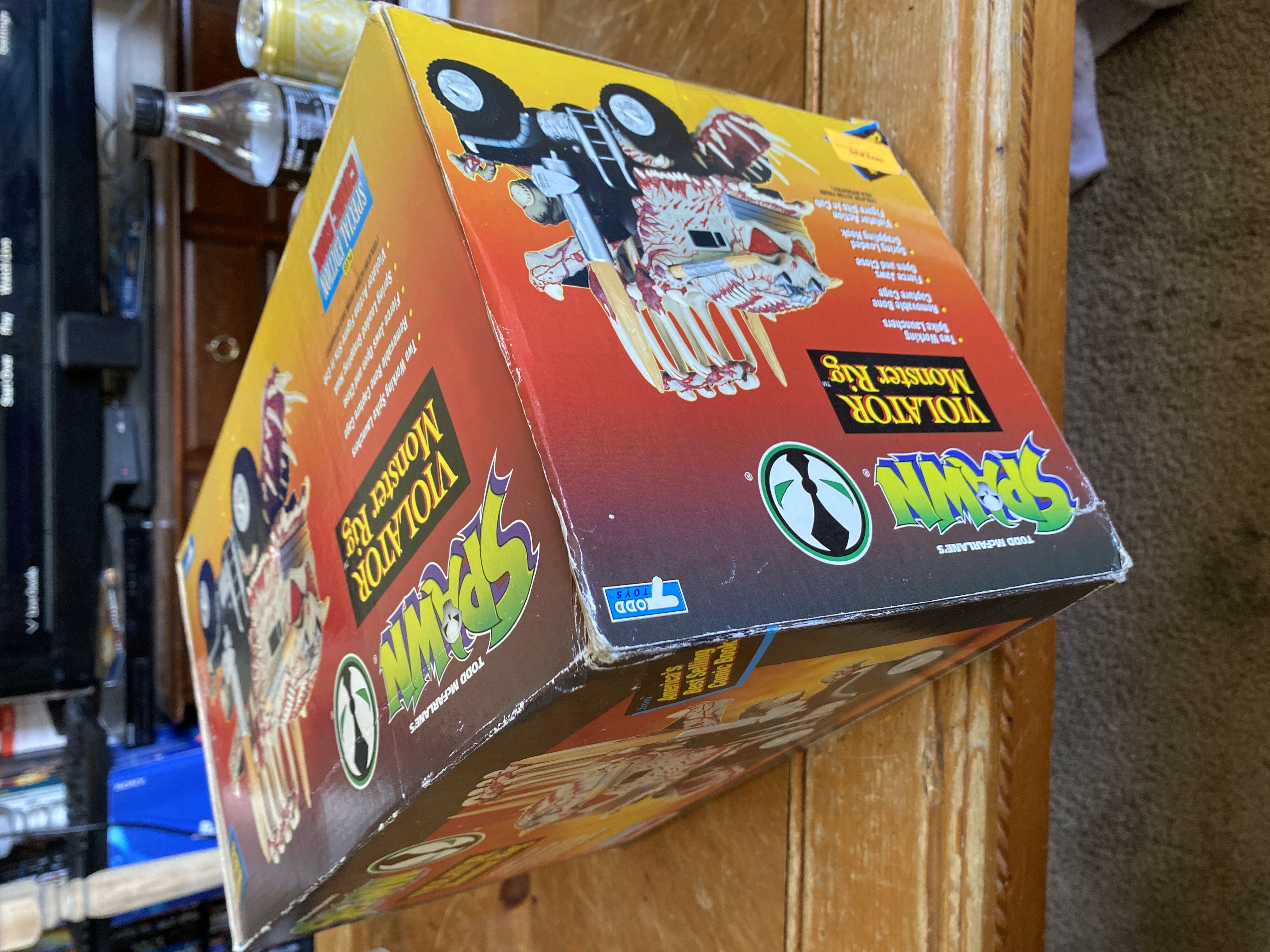 Spawn (Vehicle) - Todd Toys (Violator Monster Rig) action figure collectible [Barcode 787926102024] - Main Image 3