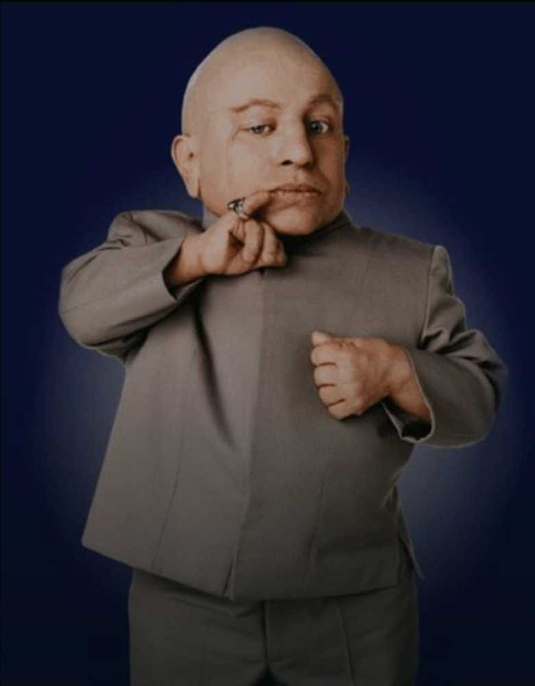 Austin Powers Movie Figures- Mini Me - McFarlane Toys (Austin Powers) action figure collectible [Barcode 787926141061] - Main Image 4