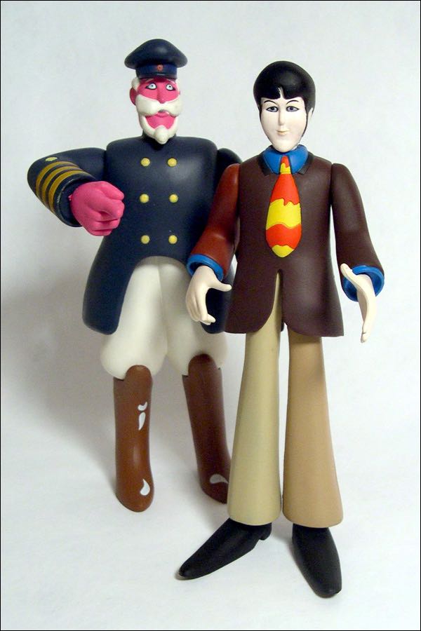 Beatles - Yellow Submarine - Paul, The - McFarlane Toys (Music) action figure collectible [Barcode 787926143027] - Main Image 2