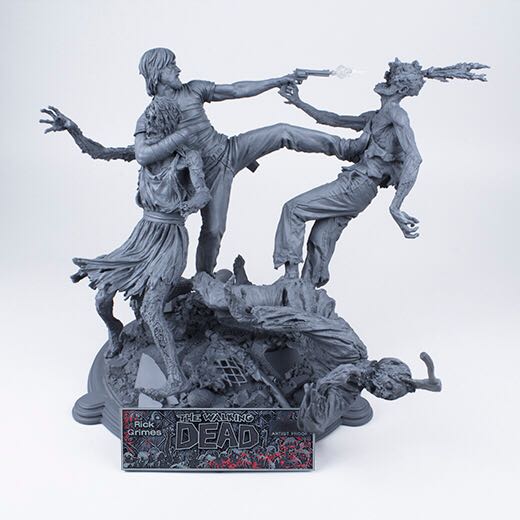 Rick Grimes (Artist Proof 9/50) - McFarlane Toys (McFarlane Toys Collectors Club) action figure collectible [Barcode 787926144895] - Main Image 2