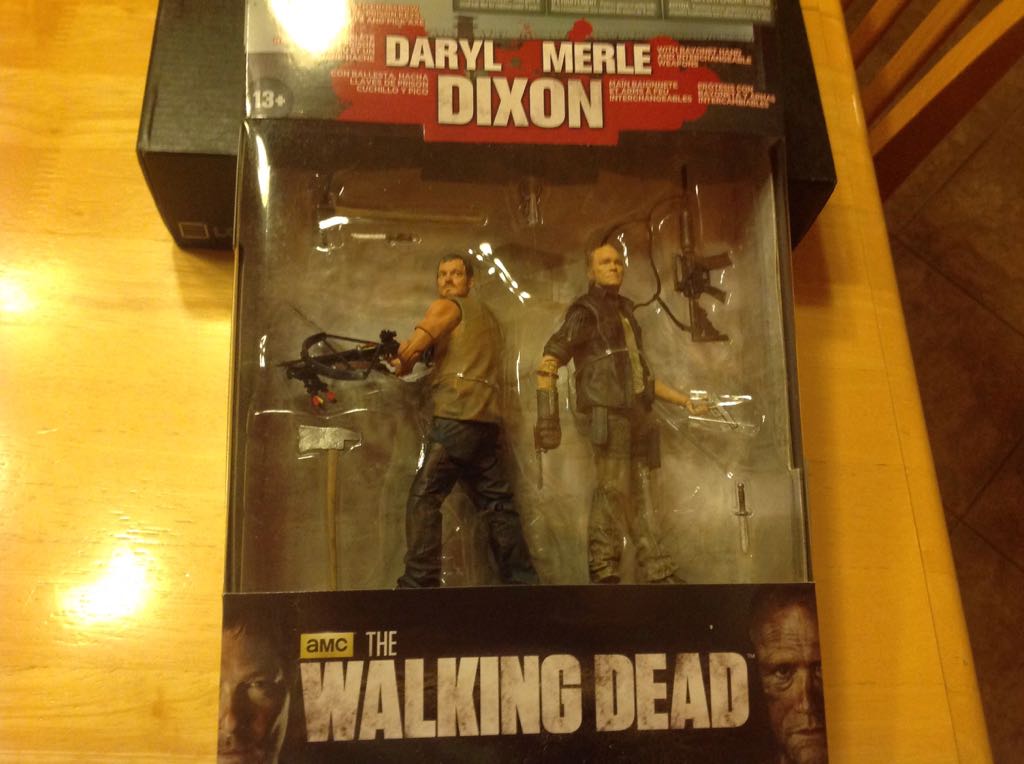 The Walking Dead AMC: Daryl & Merle Dixon, The Walking Dead Series 4 - McFarlane Toys (post-apocalyptic survival horror movie theme) action figure collectible [Barcode 787926144994] - Main Image 2