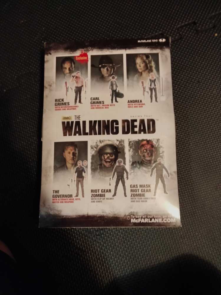 The Walking Dead AMC: Daryl & Merle Dixon, The Walking Dead Series 4 - McFarlane Toys (post-apocalyptic survival horror movie theme) action figure collectible [Barcode 787926144994] - Main Image 4