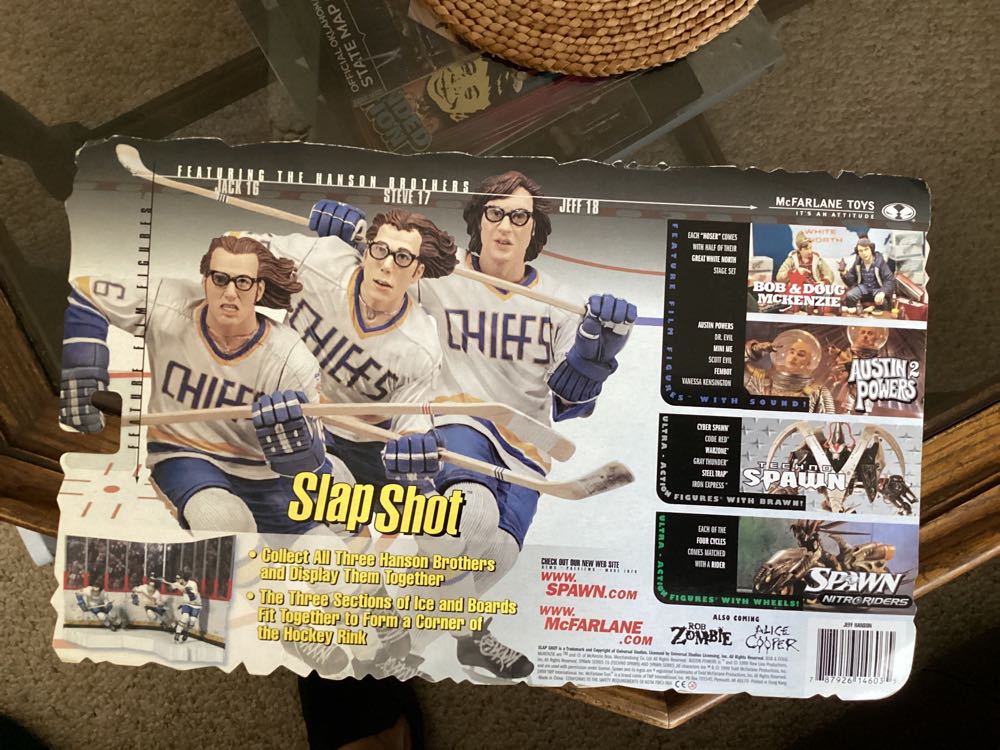 Slap Shot Jeff Hanson #18 - McFarlane Toys (Slap Shot) action figure collectible [Barcode 787926146035] - Main Image 3