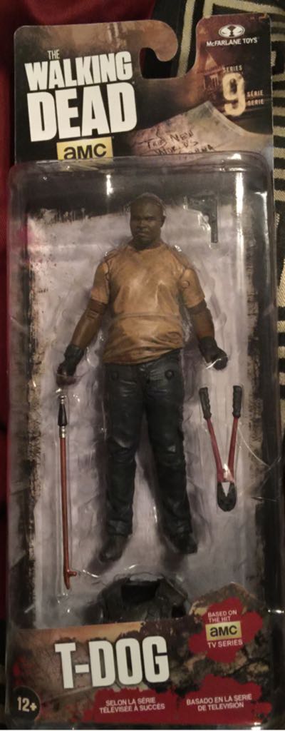T-Dog, The Walking Dead Series 9 - McFarlane Toys (The Walking Dead) action figure collectible [Barcode 787926146332] - Main Image 1