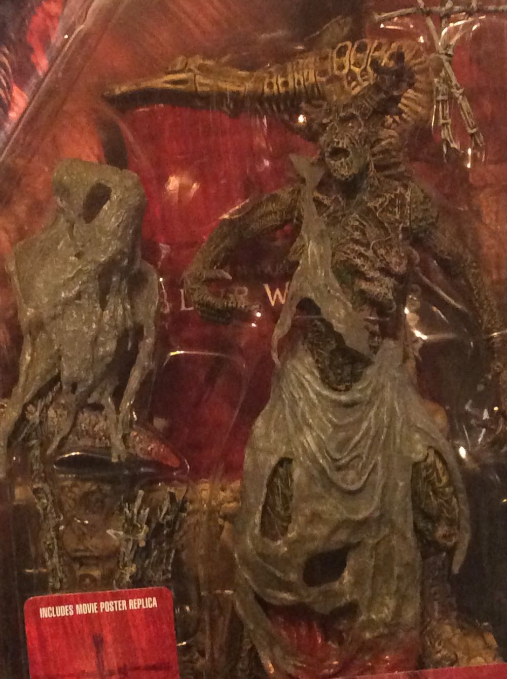 Blair Witch (Tree Face Variant) - McFarlane (The Blair Witch Project / Horror) action figure collectible [Barcode 787926176018] - Main Image 2