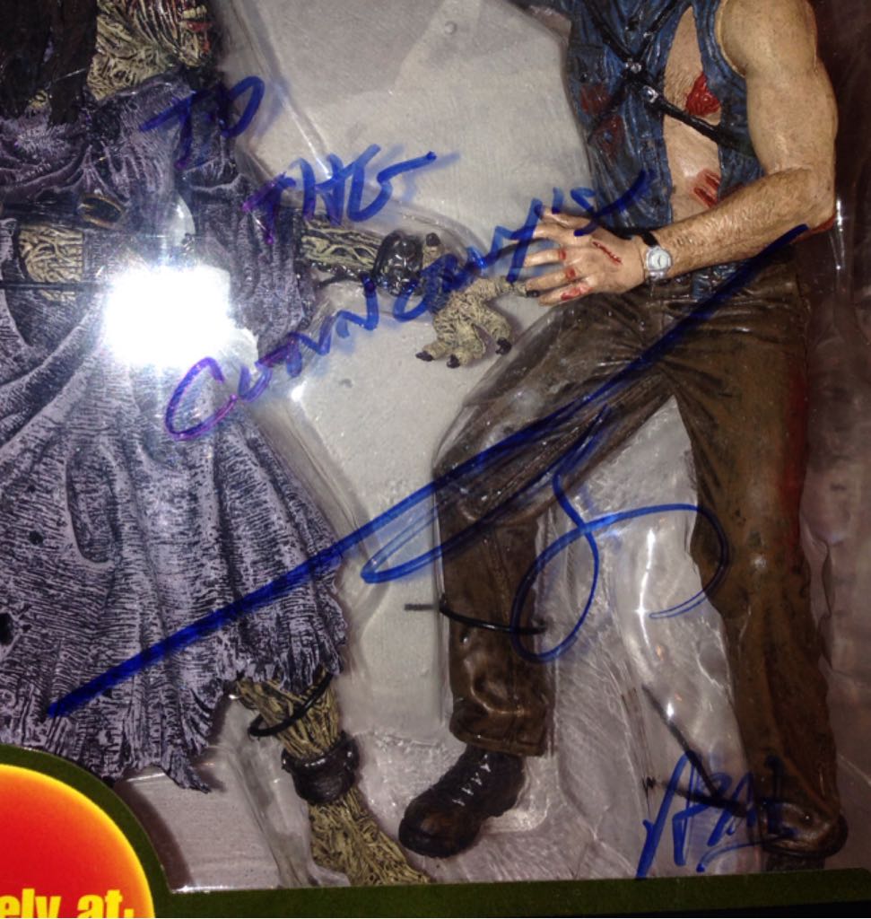 Ash & Pit Witch - McFarlane Toys (Movie Maniacs) action figure collectible [Barcode 787926176070] - Main Image 2