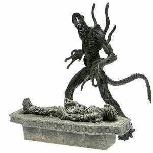 Battle Alien - McFarlane Toys (Alien vs Predator) action figure collectible [Barcode 787926177954] - Main Image 2