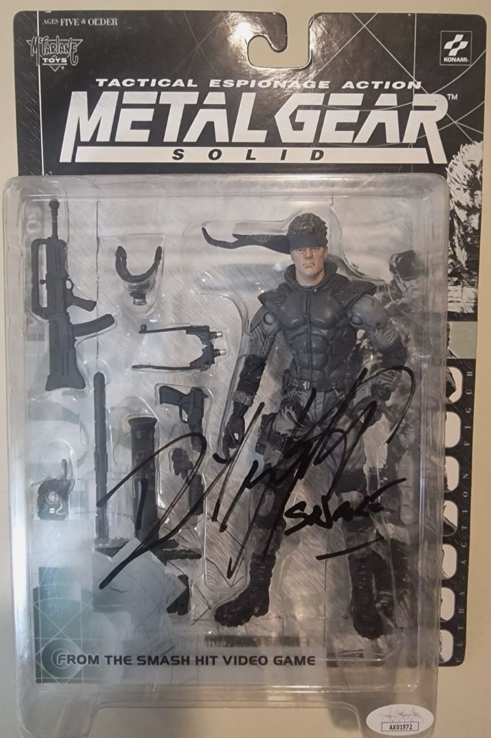 Metal Gear Solid "Solid Snake” - McFarlane Toys (Metal Gear Solid) action figure collectible [Barcode 787926181012] - Main Image 3