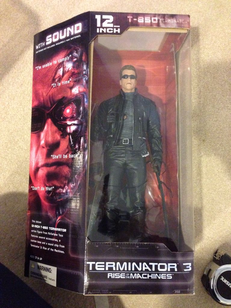 12” T-850 Terminator - McFarlane Toys action figure collectible [Barcode 787926182200] - Main Image 1