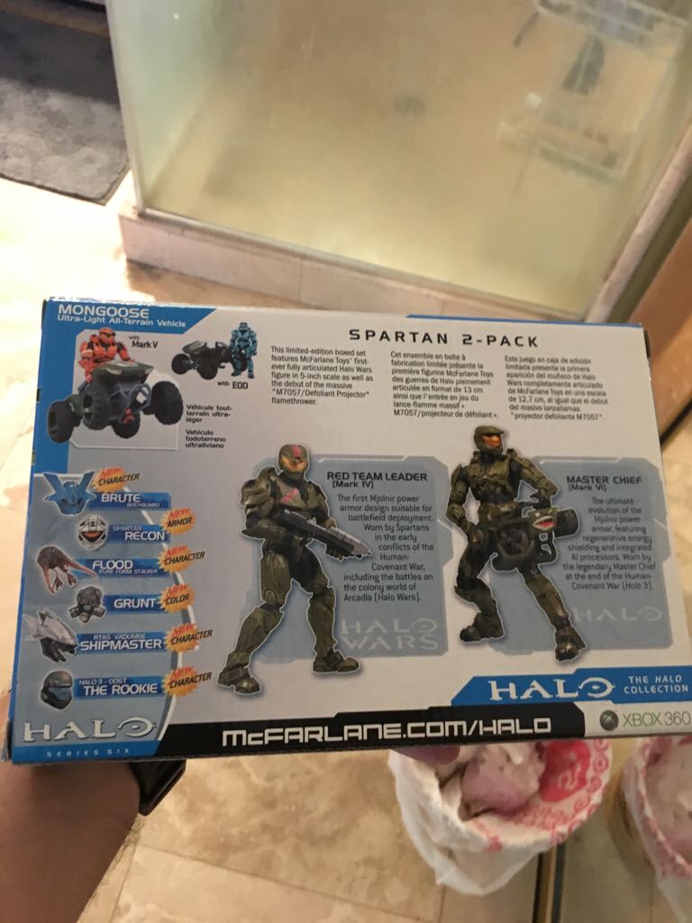 Mcfarlane Halo / Red Team Leader (Mark IV) & Master Chief - McFarlane Toys (The Halo Collection) action figure collectible [Barcode 787926185829] - Main Image 2