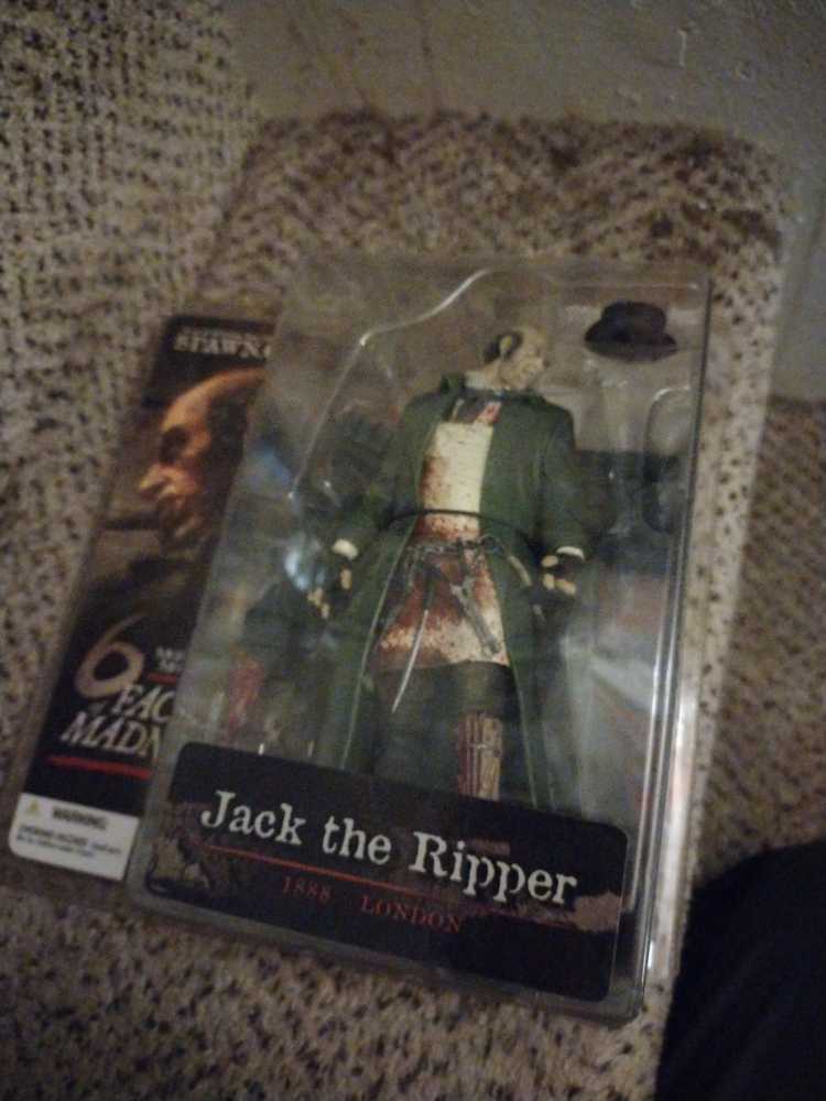 Jack The Ripper - McFarlane Toys (6 Faces Of Madness) action figure collectible [Barcode 787926402261] - Main Image 4