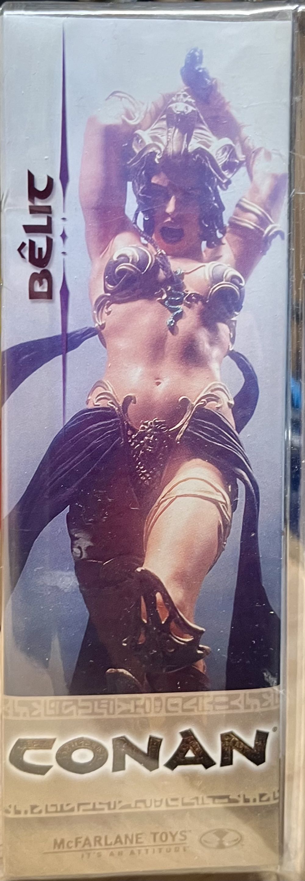 Belit *Complete* - Mcfarlene Toys (Conan Series 1) action figure collectible [Barcode 787926402346] - Main Image 3