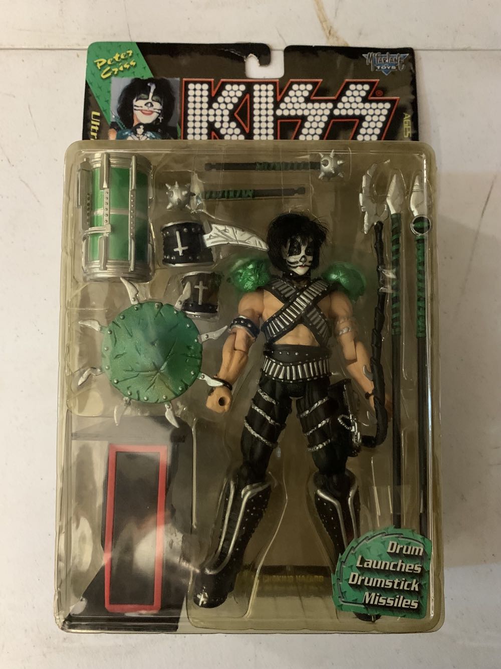 McFarlane Toys - Kiss - Peter Criss - McFarlane Toys (Ultra Action Figures) action figure collectible [Barcode 787926501049] - Main Image 3