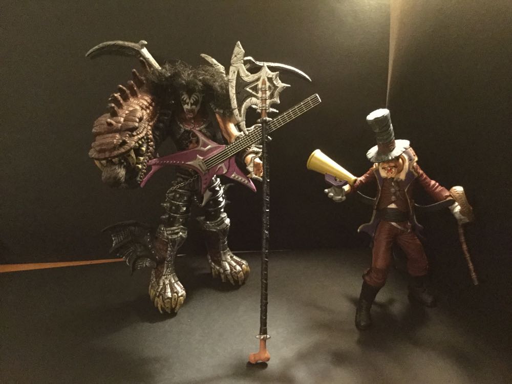 KISS - Psycho Circus Gene Simmons - McFarlane Toys (Psycho Circus) action figure collectible [Barcode 787926501117] - Main Image 2