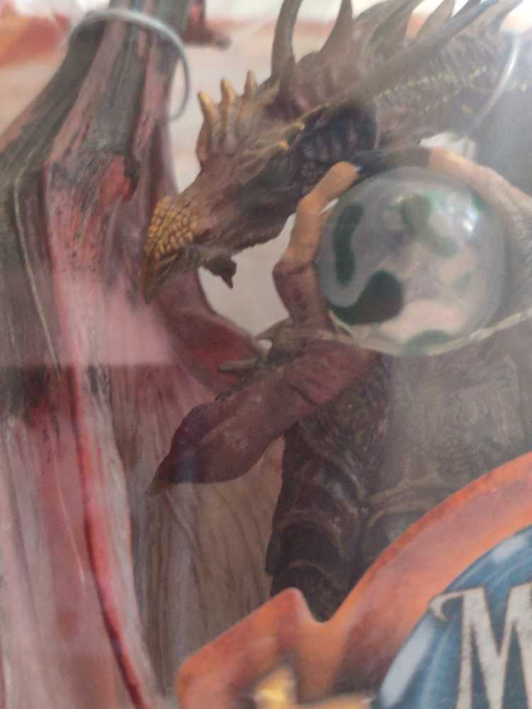 2004 - McFarlane / Spawn - McFarlne’s Dragons - Series 1 - Sorcerers Clan Dragon Action Figure - Very Rare - Quest for the Lost King - Story Inside - MIB - Out of Production - Limited Edition - Collectible - McFarlane Toys (Spawn) action figure collectible [Barcode 787926501520] - Main Image 2