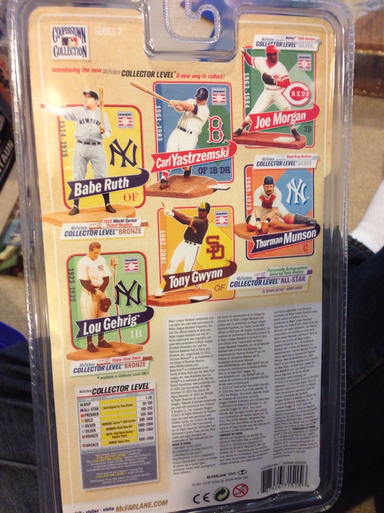 Thurman Munson action figure Cooperstown 7 Mcfarlane-NY - McFarlane Toys (Sports) action figure collectible [Barcode 787926715156] - Main Image 2