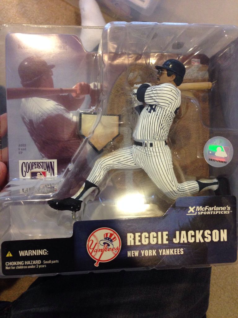 Twilight Zone The Invaders boxed figure