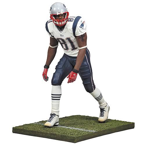 Randy Moss - McFarlanes Sportspicks action figure collectible [Barcode 787926741247] - Main Image 2