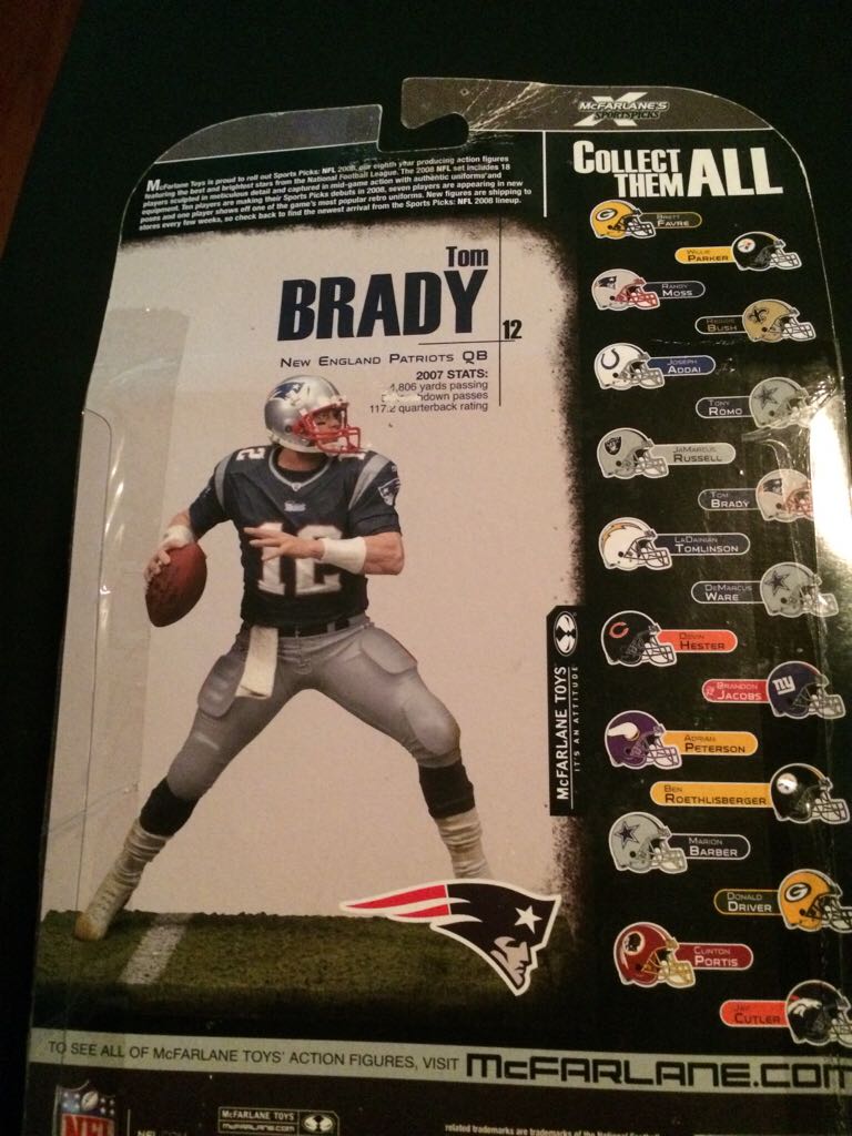 Tom Brady NE Patriots - McFarlane (NFL Series) action figure collectible [Barcode 787926741315] - Main Image 2