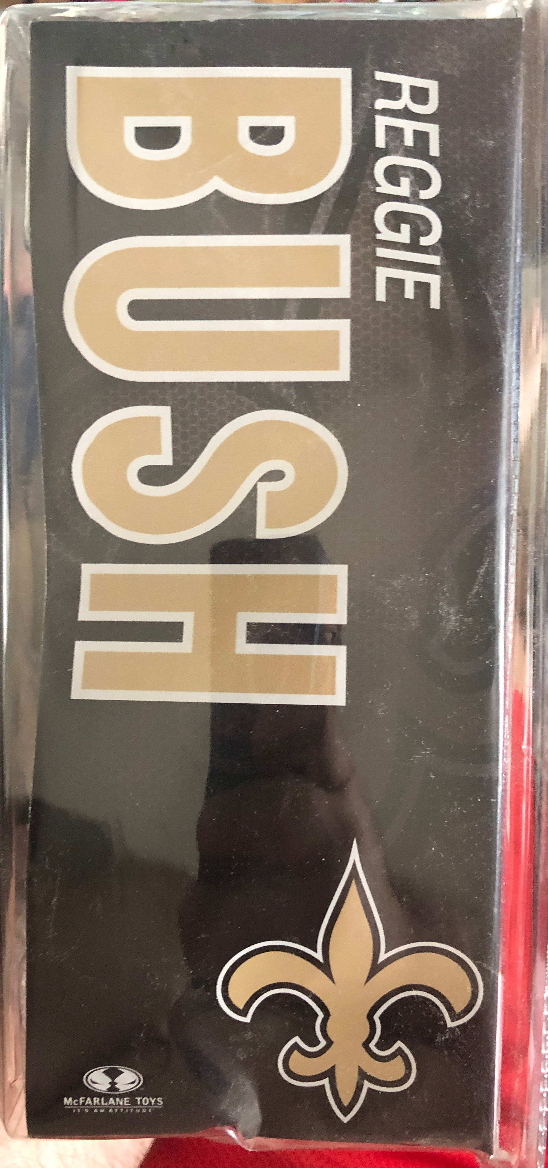Reggie Bush  - McFarlane Toys (NFL Series 14) action figure collectible [Barcode 787926743821] - Main Image 3