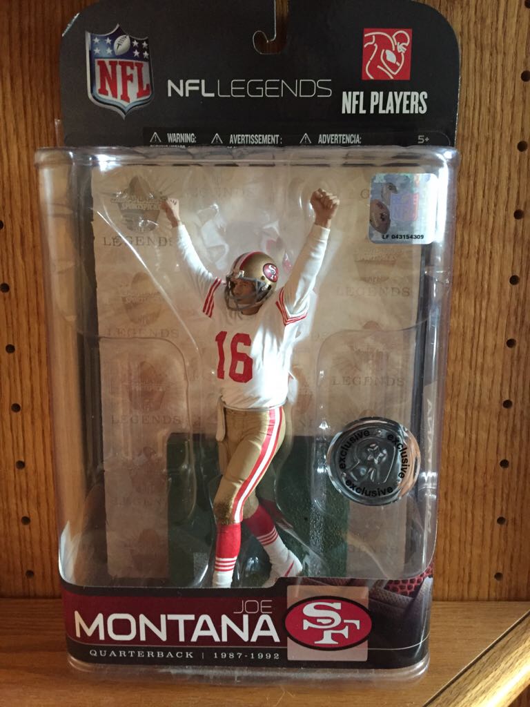 NFL Legends - McFarlane Toys (Joe Montana) action figure collectible [Barcode 787926744989] - Main Image 1
