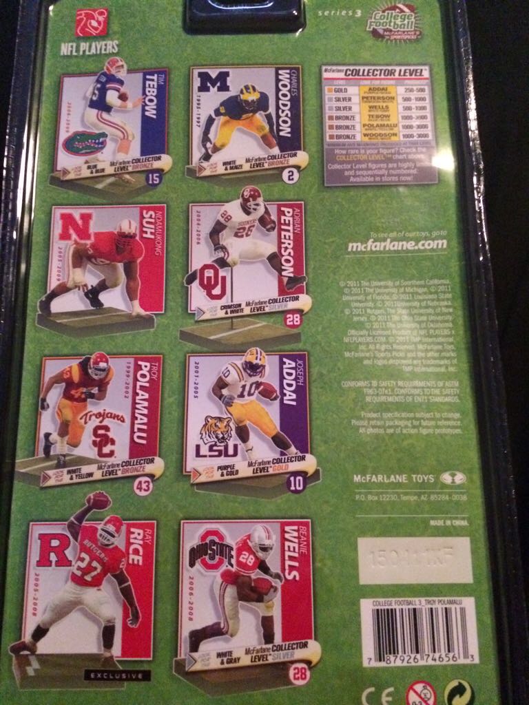 College Football Series 3: Troy Polamalu - McFarlane Toys (College Football Series 3) action figure collectible [Barcode 787926746563] - Main Image 2