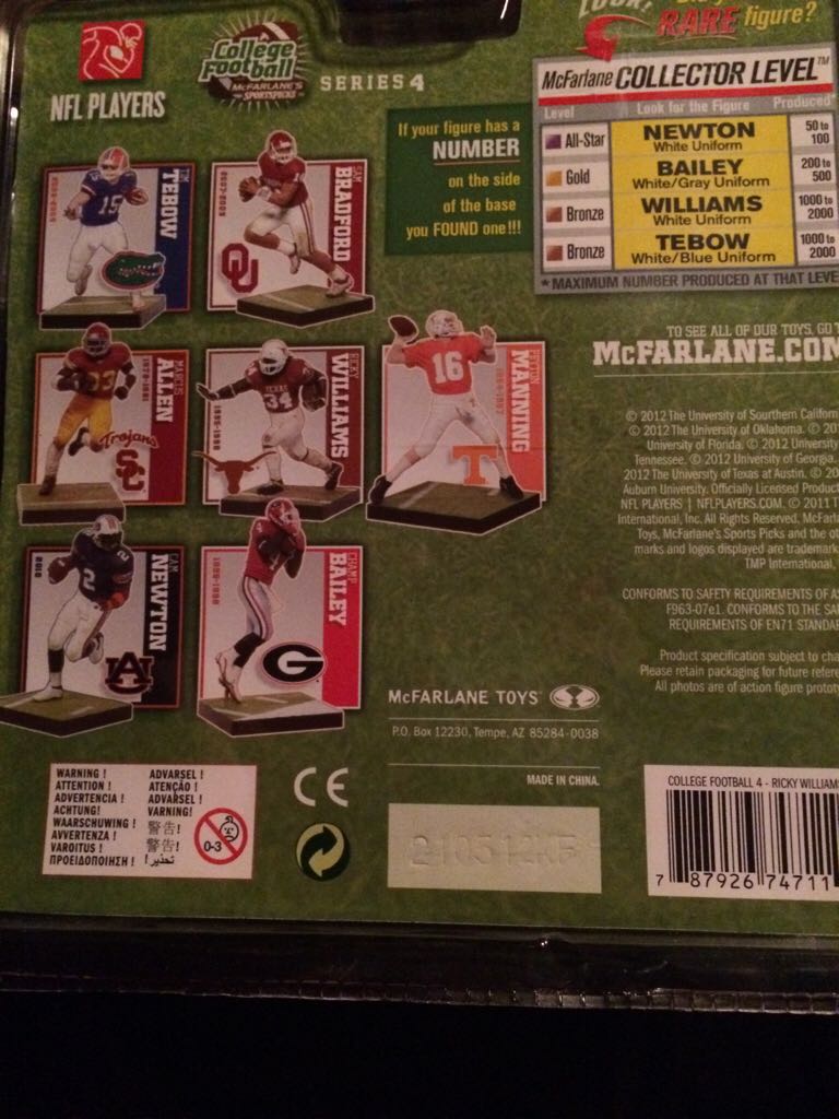 Ricky Williams - McFarlane (Mcfarlane College Football Series 4) action figure collectible [Barcode 787926747119] - Main Image 2