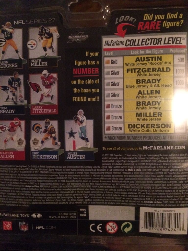 Tom Brady - McFarlane Toys (NFL Series 27) action figure collectible [Barcode 787926747416] - Main Image 2