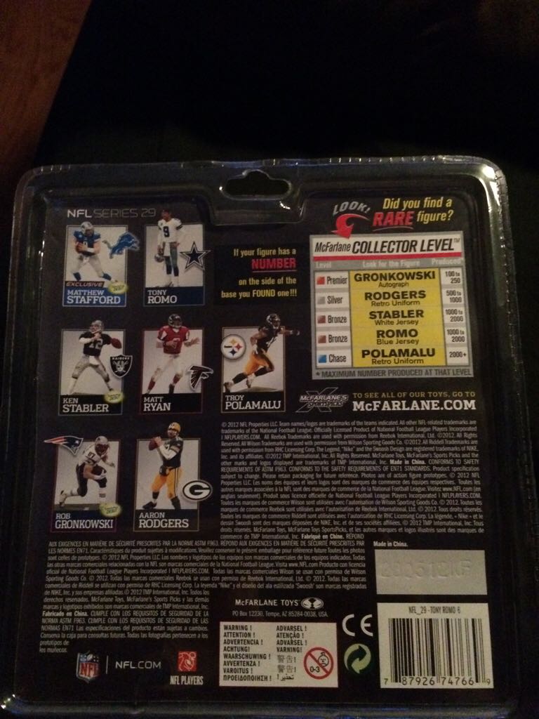 Tony Romo - McFarlane (Nfl Series 29) action figure collectible [Barcode 787926747669] - Main Image 2