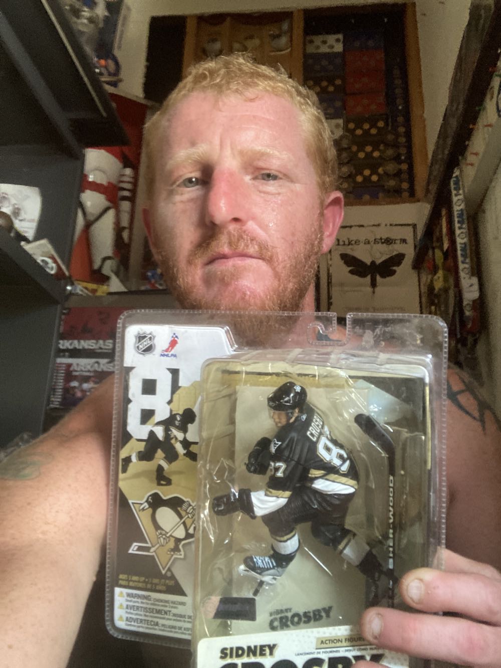 Sidney Crosby - McFarlane’s Sportspicks (NHL Series 12) action figure collectible [Barcode 787926754216] - Main Image 3