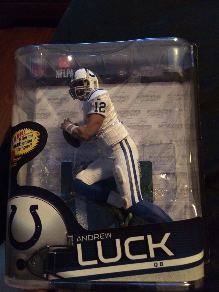 Bruce Wayne ARTFX+ (SDCC)