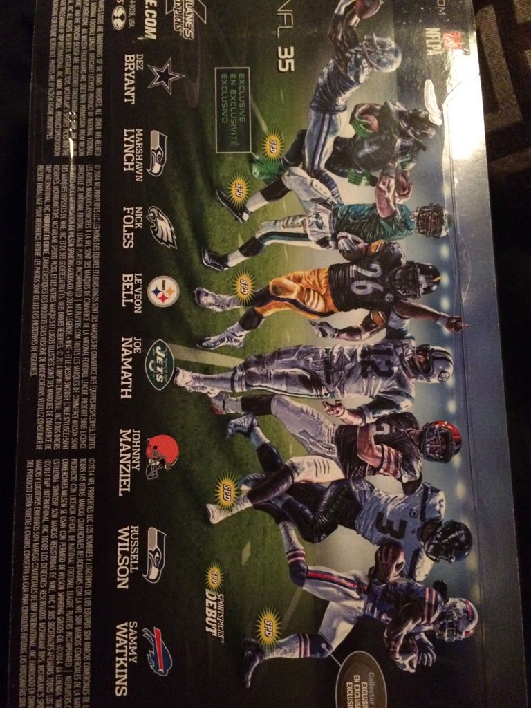 Dez Bryant - McFarlane (McFarlane Sports Picks NFL 35) action figure collectible [Barcode 787926756630] - Main Image 2