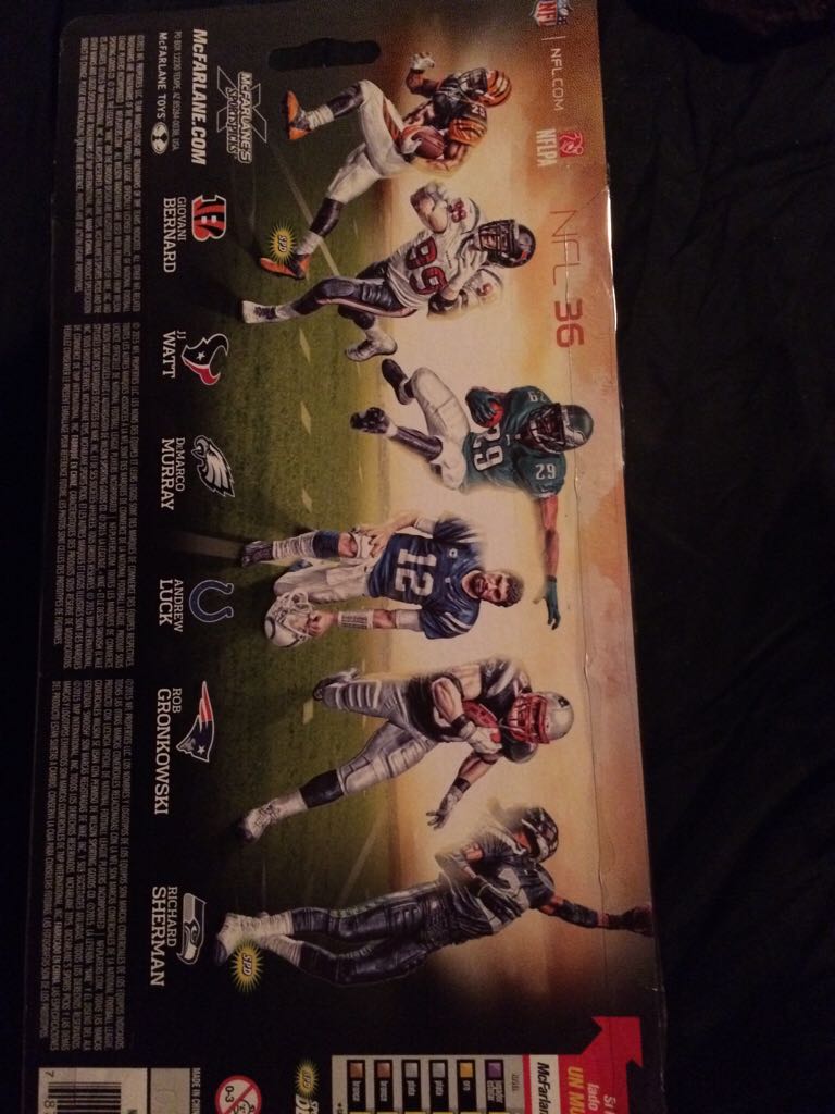 Giovani Bernard - McFarlane (Nfl Series 36) action figure collectible [Barcode 787926756715] - Main Image 2