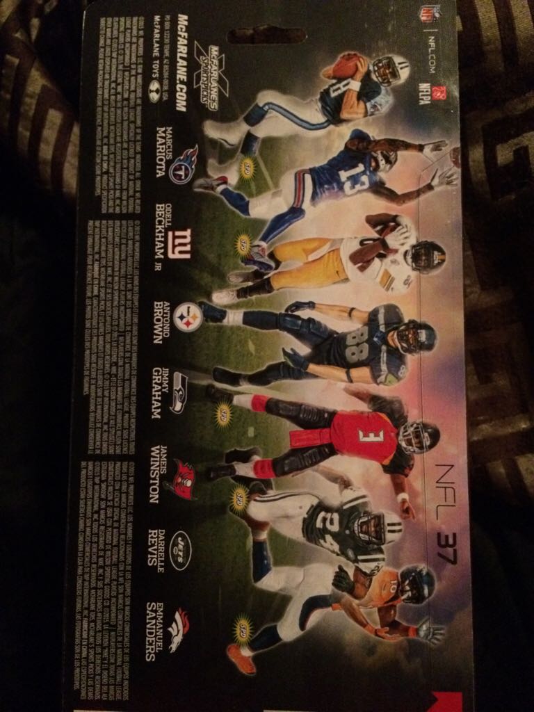 Darrelle Revis - McFarlane (Mcfarlane Nfl 37) action figure collectible [Barcode 787926756845] - Main Image 2