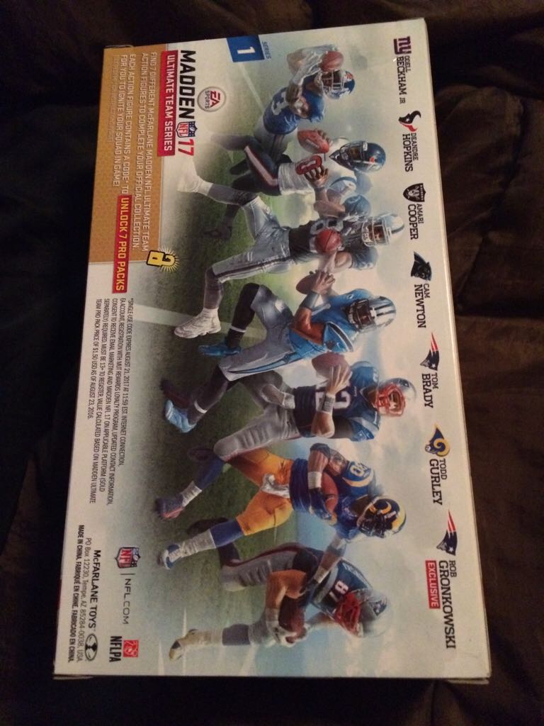 Amari Cooper - McFarlane (NFL Madden) action figure collectible [Barcode 787926756937] - Main Image 2