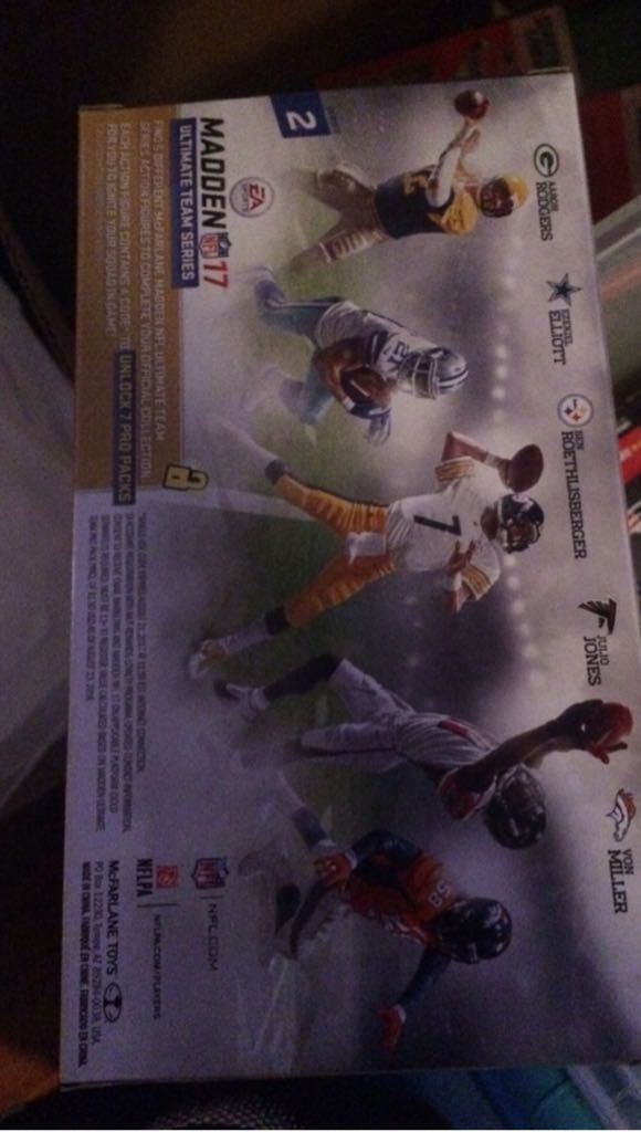 NFL Madden 17 Series 2: Ben Roethlisberger - McFarlane Toys (NFL Madden 17 Ultimate Team Series 2) action figure collectible [Barcode 787926757019] - Main Image 2
